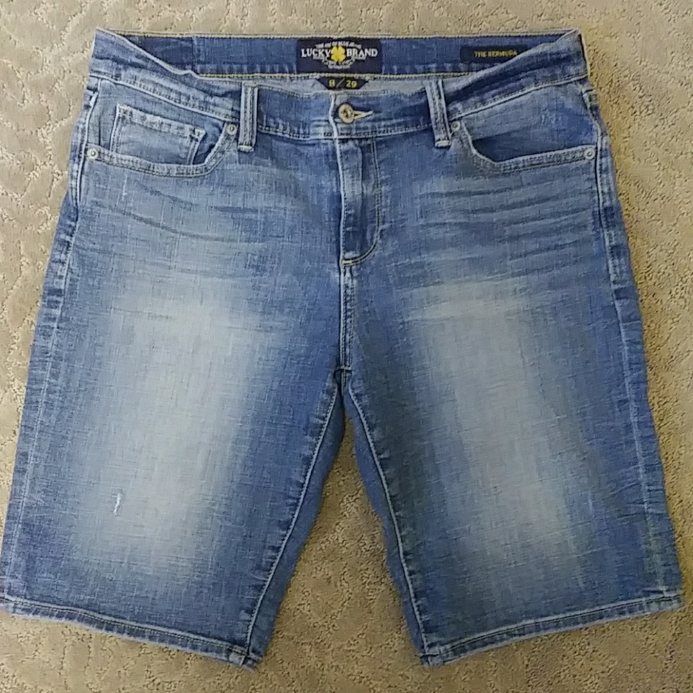 Lucky Brand nean bermuda shorts